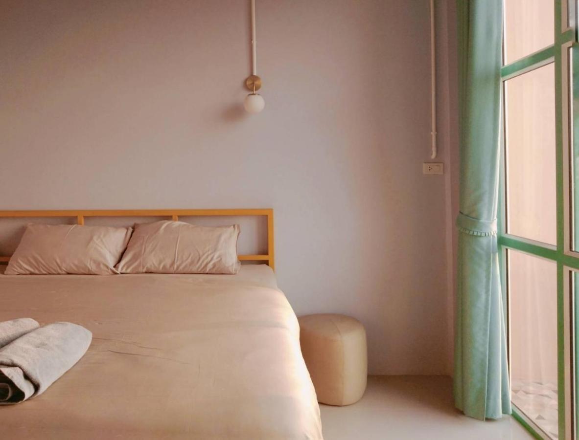Alley51 Hotel Surat Thani Zewnętrze zdjęcie